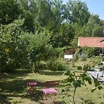 La Maison De Claudine Сasa de vacaciones Bergues
