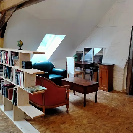 La Maison De Claudine ברגו