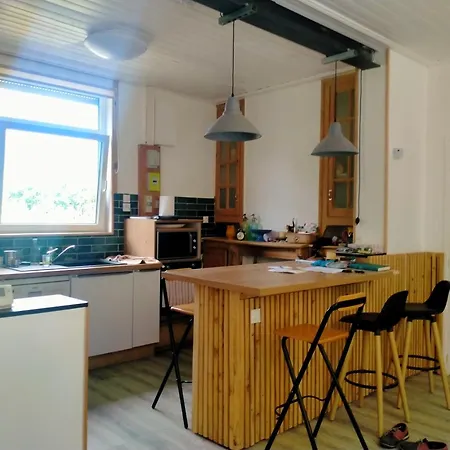 La Maison De Claudine ברגו